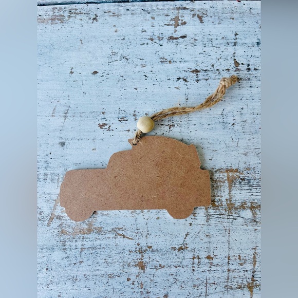 *Black & White Buffalo Check Truck Ornament - Picture 10 of 13